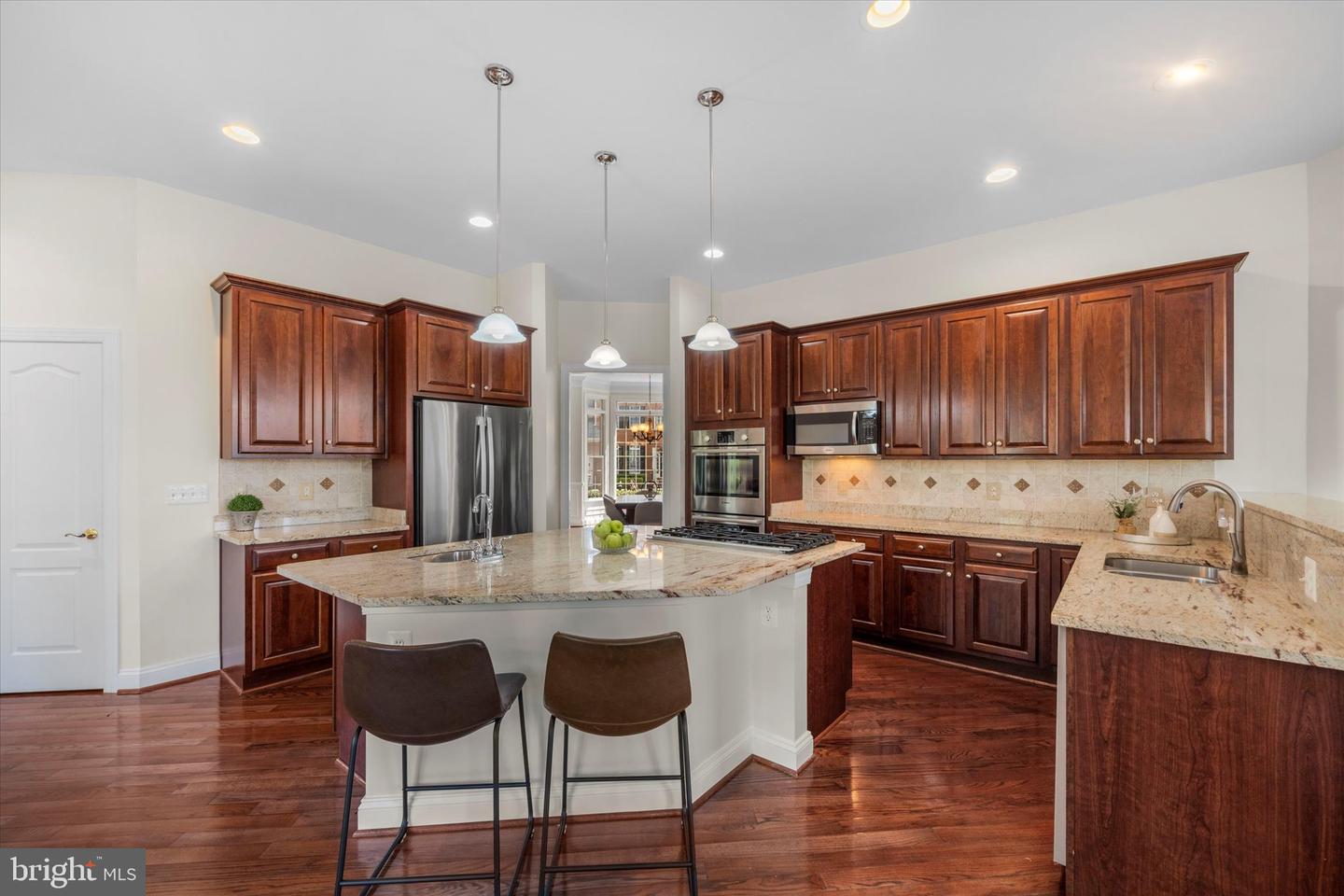 19359 WRENBURY LN, LEESBURG, Virginia 20175, 5 Bedrooms Bedrooms, ,5 BathroomsBathrooms,Residential,For sale,19359 WRENBURY LN,VALO2099702 MLS # VALO2099702