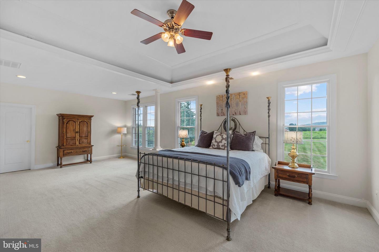 19359 WRENBURY LN, LEESBURG, Virginia 20175, 5 Bedrooms Bedrooms, ,5 BathroomsBathrooms,Residential,For sale,19359 WRENBURY LN,VALO2099702 MLS # VALO2099702