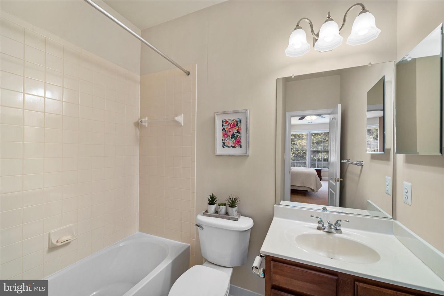 19359 WRENBURY LN, LEESBURG, Virginia 20175, 5 Bedrooms Bedrooms, ,5 BathroomsBathrooms,Residential,For sale,19359 WRENBURY LN,VALO2099702 MLS # VALO2099702