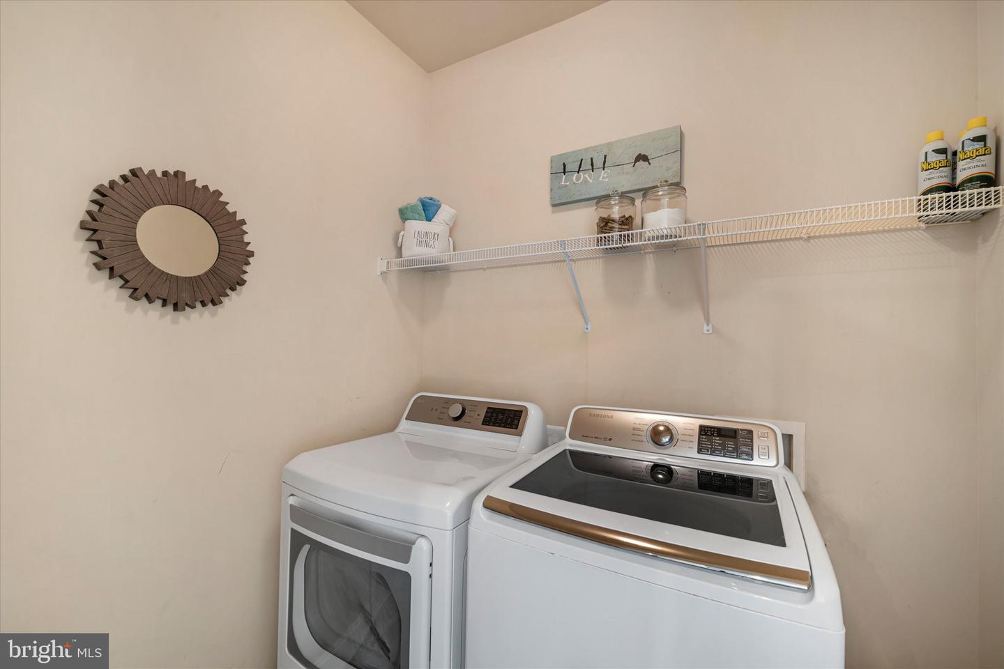 19359 WRENBURY LN, LEESBURG, Virginia 20175, 5 Bedrooms Bedrooms, ,5 BathroomsBathrooms,Residential,For sale,19359 WRENBURY LN,VALO2099702 MLS # VALO2099702