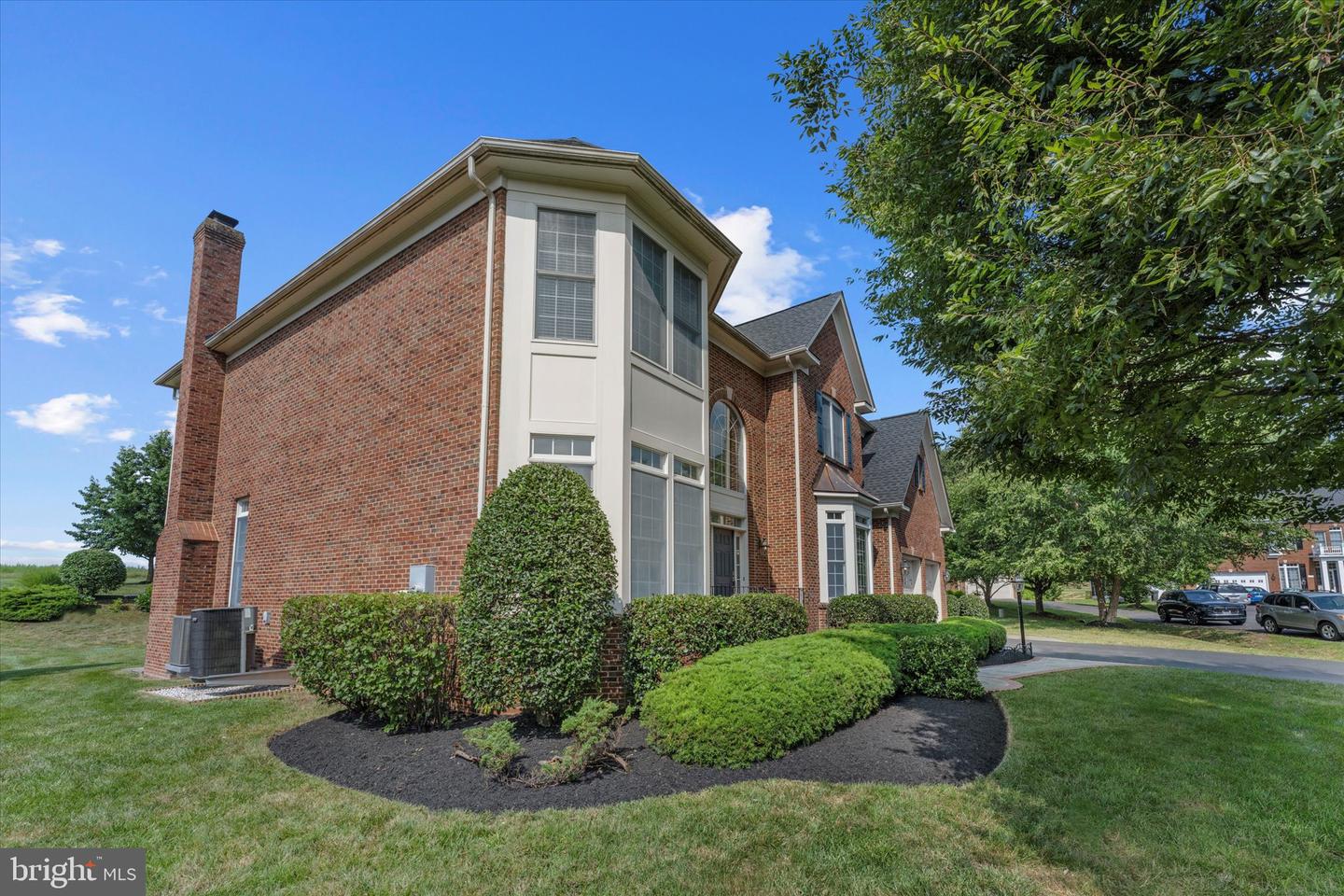 19359 WRENBURY LN, LEESBURG, Virginia 20175, 5 Bedrooms Bedrooms, ,5 BathroomsBathrooms,Residential,For sale,19359 WRENBURY LN,VALO2099702 MLS # VALO2099702