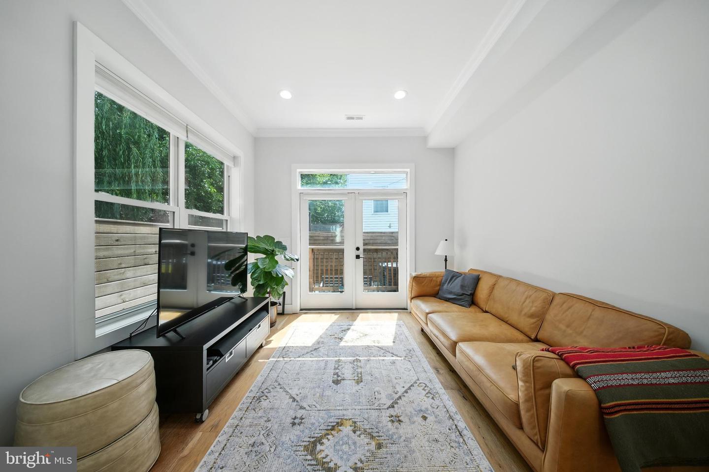 1831 NORTH CAPITOL ST NE, WASHINGTON, District Of Columbia 20002, 4 Bedrooms Bedrooms, ,4 BathroomsBathrooms,Residential,For sale,1831 NORTH CAPITOL ST NE,DCDC2206246 MLS # DCDC2206246