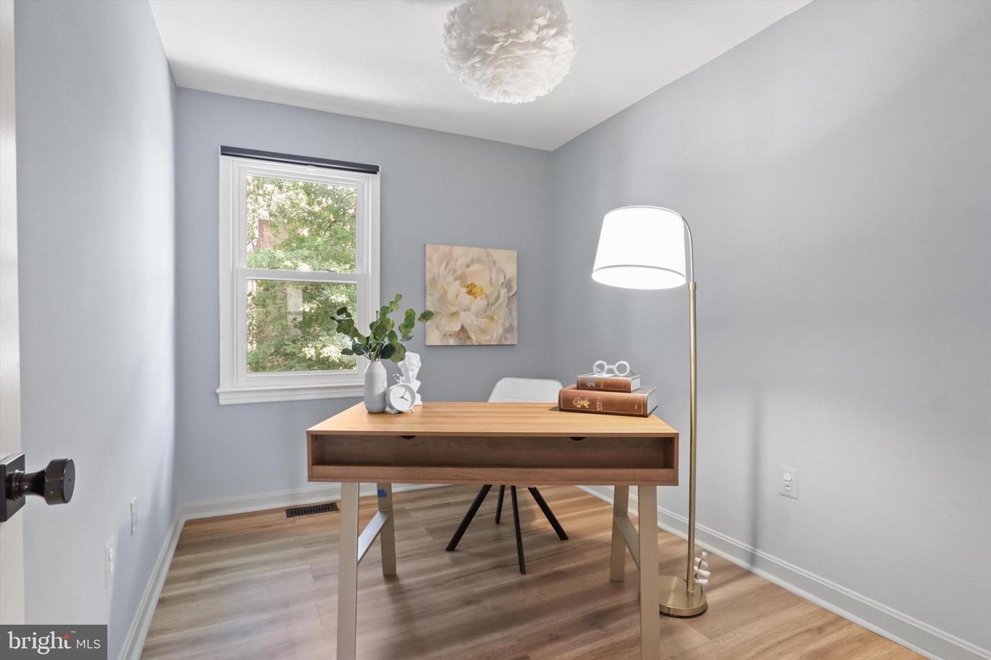 3812 BRIGHTON CT, ALEXANDRIA, Virginia 22305, 4 Bedrooms Bedrooms, ,2 BathroomsBathrooms,Residential,For sale,3812 BRIGHTON CT,VAAX2046632 MLS # VAAX2046632