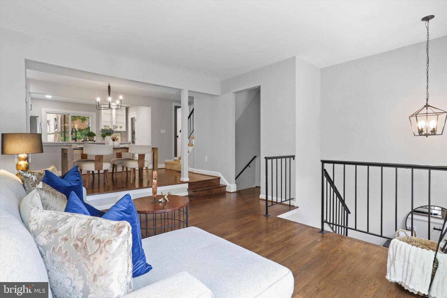 3812 BRIGHTON CT, ALEXANDRIA, Virginia 22305, 4 Bedrooms Bedrooms, ,2 BathroomsBathrooms,Residential,For sale,3812 BRIGHTON CT,VAAX2046632 MLS # VAAX2046632