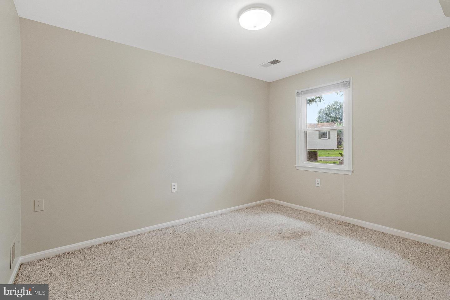 201 MORVEN PARK RD NW, LEESBURG, Virginia 20176, 3 Bedrooms Bedrooms, ,3 BathroomsBathrooms,Residential,For sale,201 MORVEN PARK RD NW,VALO2100016 MLS # VALO2100016