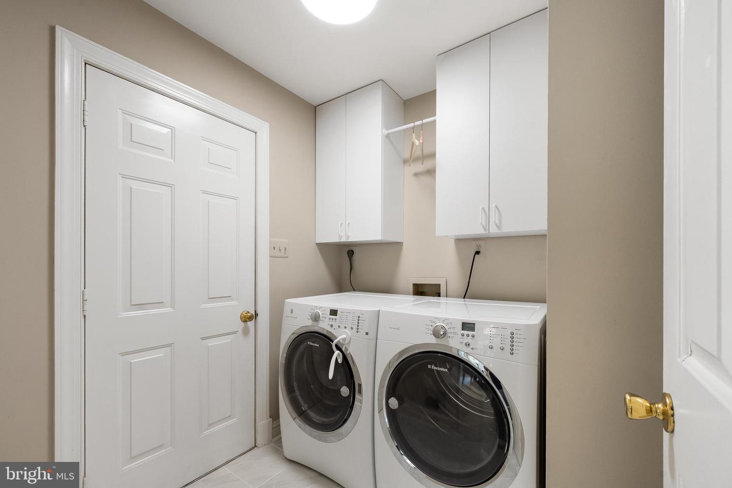 13136 CURVED IRON RD, HERNDON, Virginia 20171, 4 Bedrooms Bedrooms, ,4 BathroomsBathrooms,Residential,For sale,13136 CURVED IRON RD,VAFX2249086 MLS # VAFX2249086