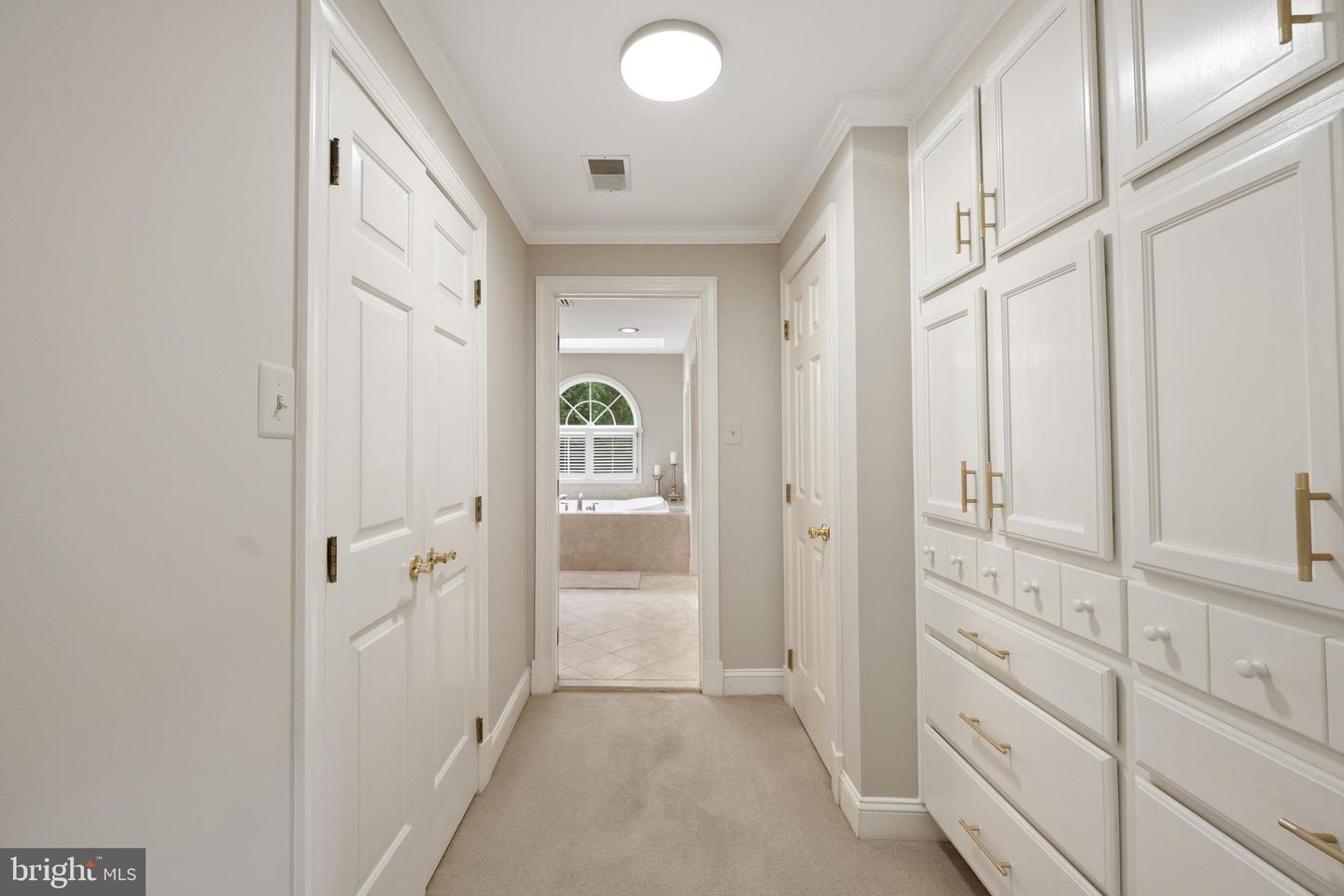 13136 CURVED IRON RD, HERNDON, Virginia 20171, 4 Bedrooms Bedrooms, ,4 BathroomsBathrooms,Residential,For sale,13136 CURVED IRON RD,VAFX2249086 MLS # VAFX2249086
