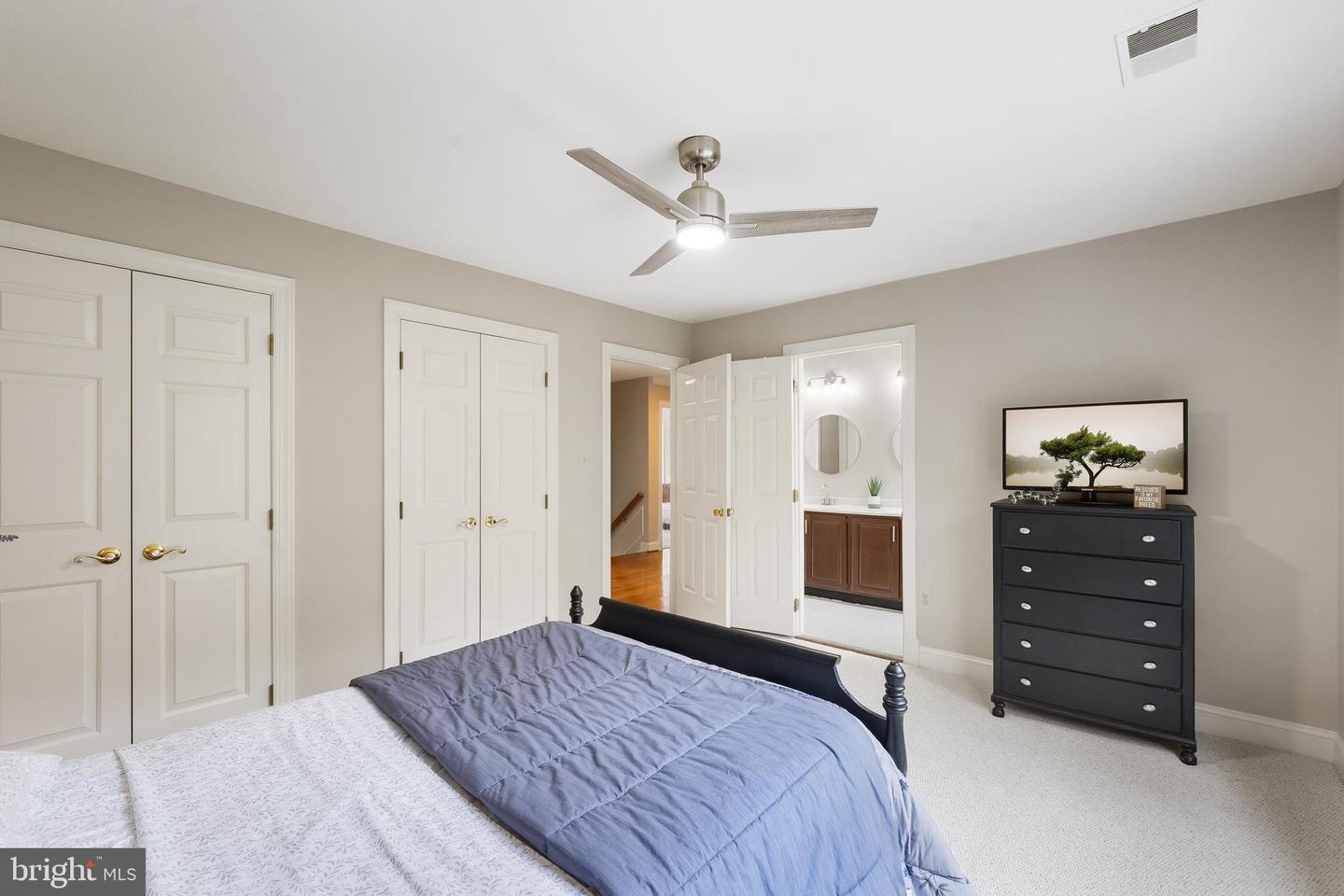 13136 CURVED IRON RD, HERNDON, Virginia 20171, 4 Bedrooms Bedrooms, ,4 BathroomsBathrooms,Residential,For sale,13136 CURVED IRON RD,VAFX2249086 MLS # VAFX2249086