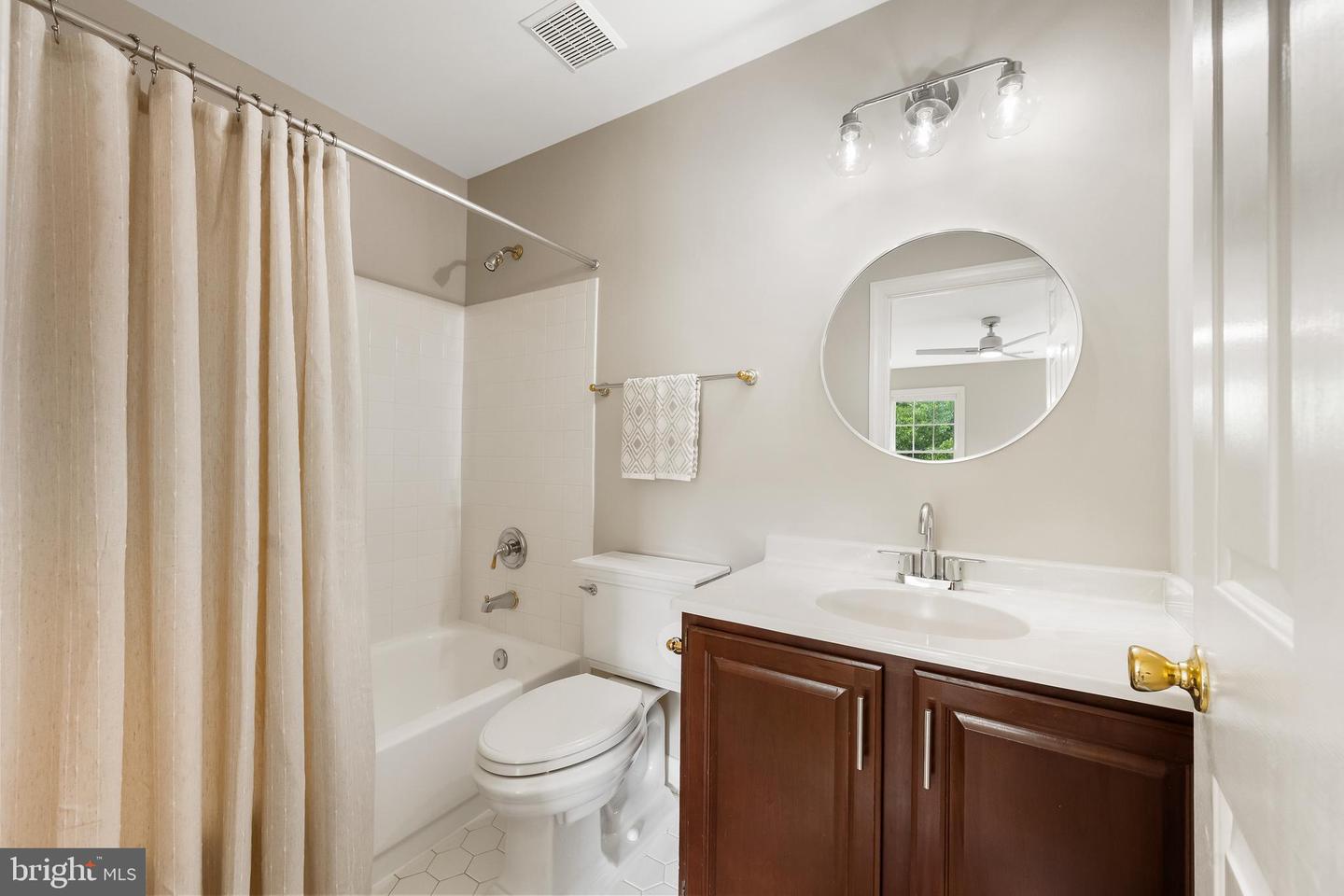 13136 CURVED IRON RD, HERNDON, Virginia 20171, 4 Bedrooms Bedrooms, ,4 BathroomsBathrooms,Residential,For sale,13136 CURVED IRON RD,VAFX2249086 MLS # VAFX2249086