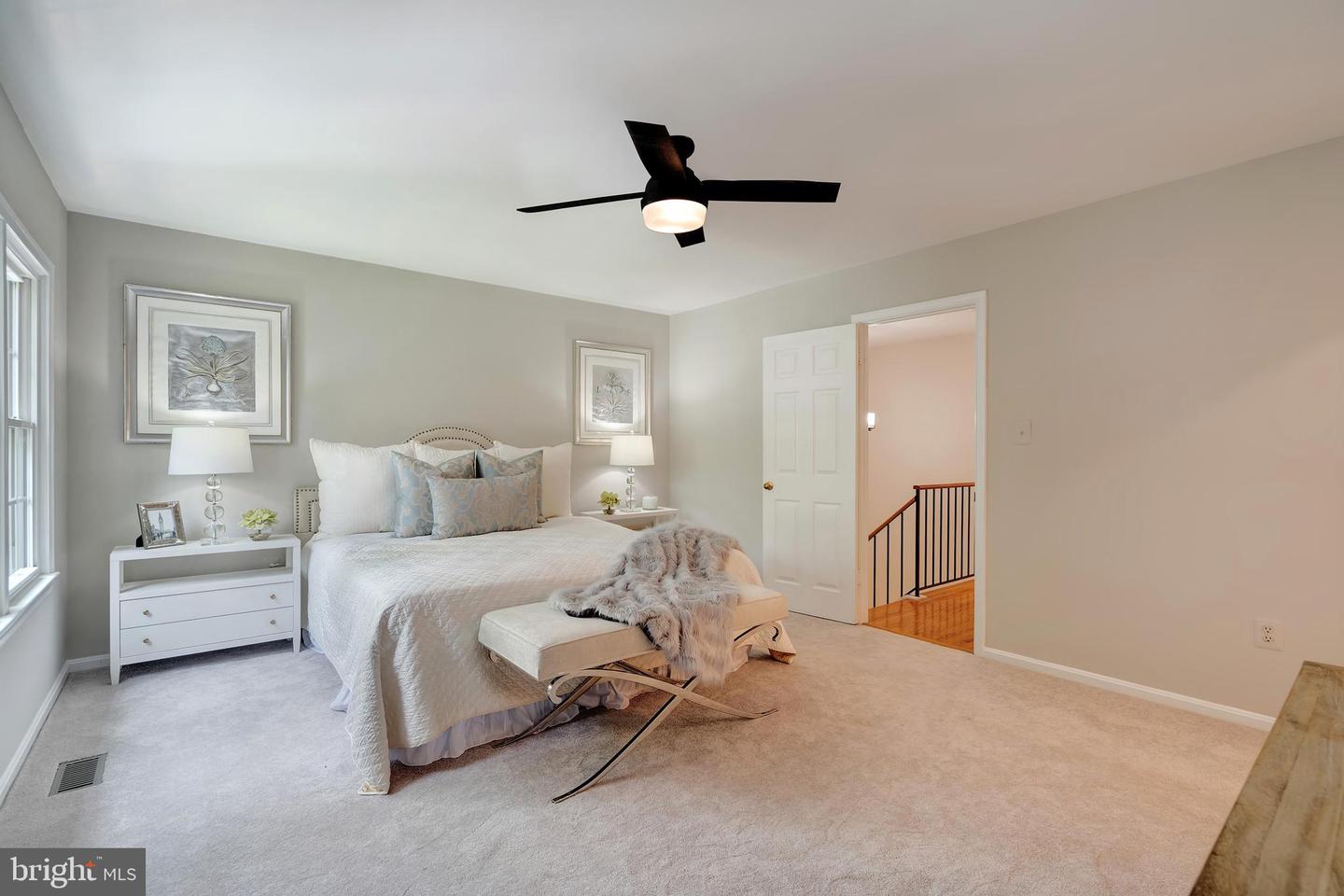 7829 BUTTERFIELD LN, ANNANDALE, Virginia 22003, 4 Bedrooms Bedrooms, ,3 BathroomsBathrooms,Residential,For sale,7829 BUTTERFIELD LN,VAFX2249218 MLS # VAFX2249218