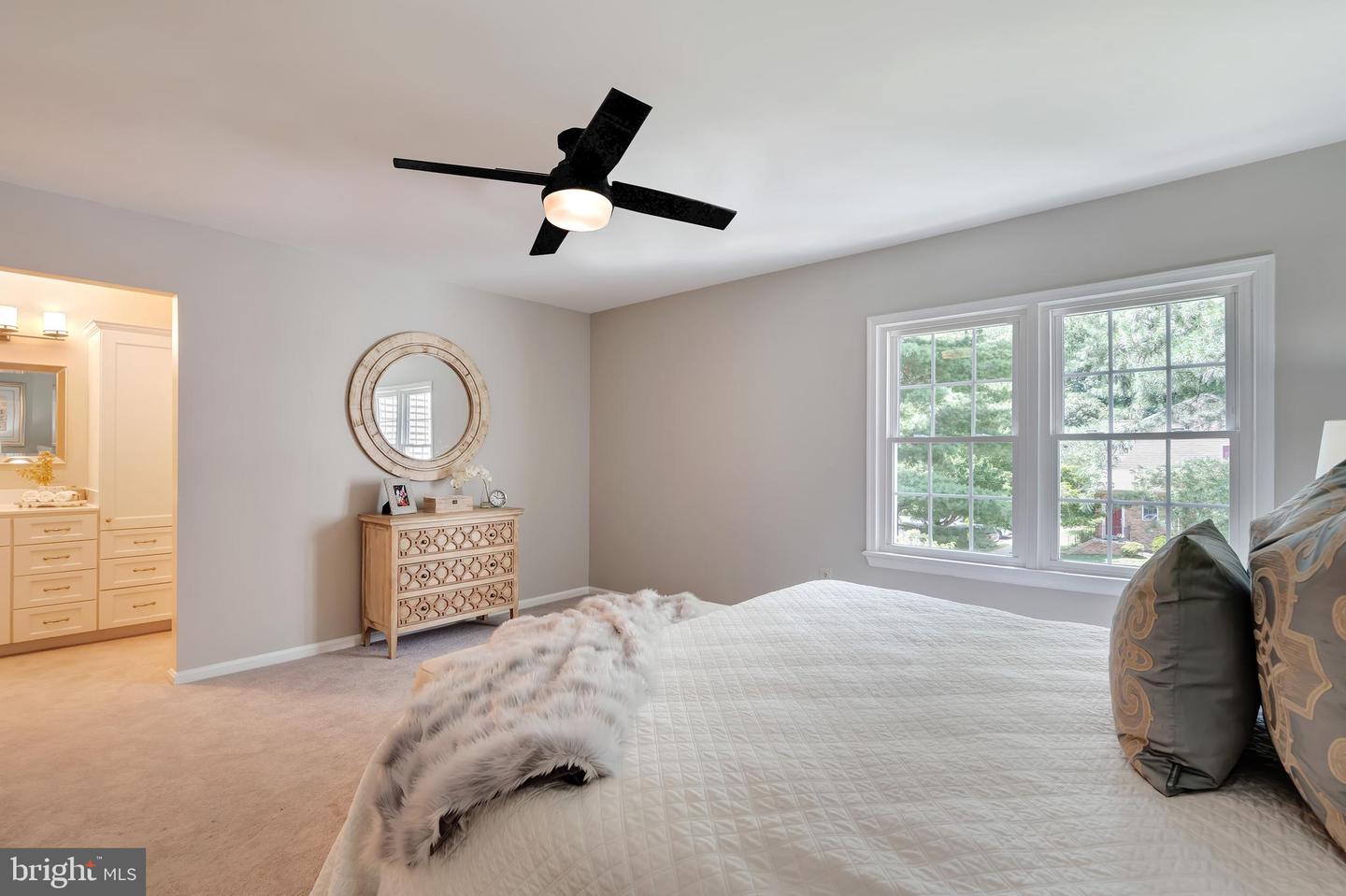 7829 BUTTERFIELD LN, ANNANDALE, Virginia 22003, 4 Bedrooms Bedrooms, ,3 BathroomsBathrooms,Residential,For sale,7829 BUTTERFIELD LN,VAFX2249218 MLS # VAFX2249218