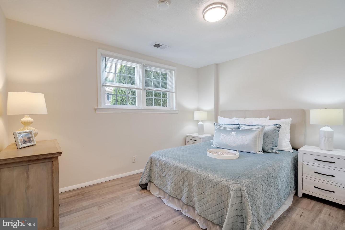 7829 BUTTERFIELD LN, ANNANDALE, Virginia 22003, 4 Bedrooms Bedrooms, ,3 BathroomsBathrooms,Residential,For sale,7829 BUTTERFIELD LN,VAFX2249218 MLS # VAFX2249218