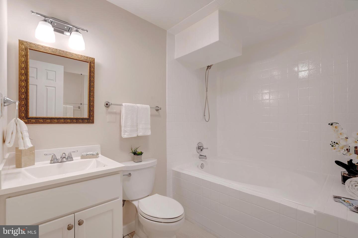 7829 BUTTERFIELD LN, ANNANDALE, Virginia 22003, 4 Bedrooms Bedrooms, ,3 BathroomsBathrooms,Residential,For sale,7829 BUTTERFIELD LN,VAFX2249218 MLS # VAFX2249218