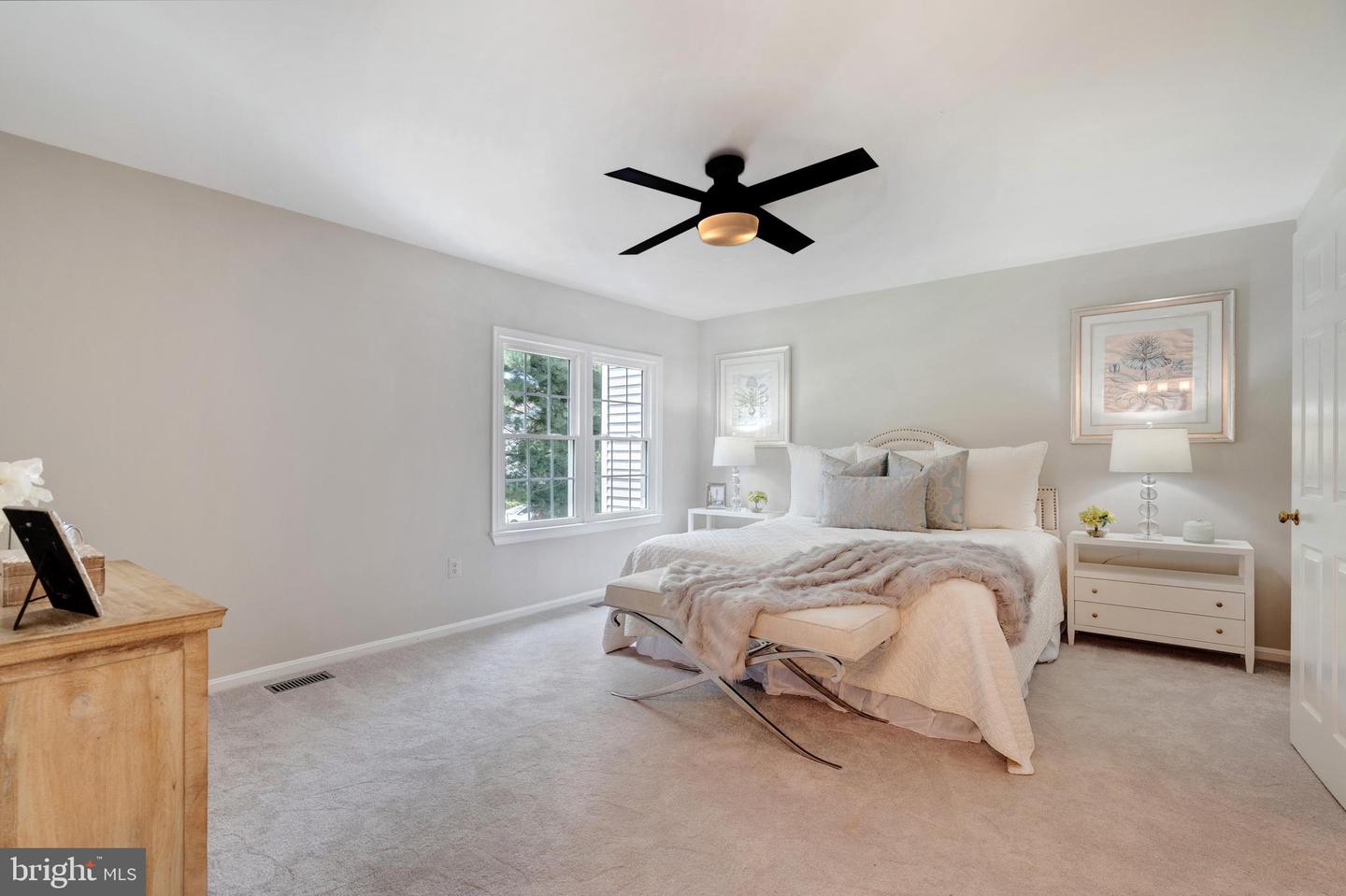 7829 BUTTERFIELD LN, ANNANDALE, Virginia 22003, 4 Bedrooms Bedrooms, ,3 BathroomsBathrooms,Residential,For sale,7829 BUTTERFIELD LN,VAFX2249218 MLS # VAFX2249218