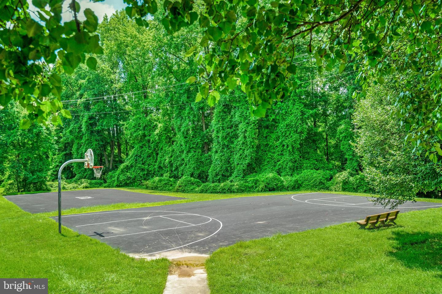 7829 BUTTERFIELD LN, ANNANDALE, Virginia 22003, 4 Bedrooms Bedrooms, ,3 BathroomsBathrooms,Residential,For sale,7829 BUTTERFIELD LN,VAFX2249218 MLS # VAFX2249218