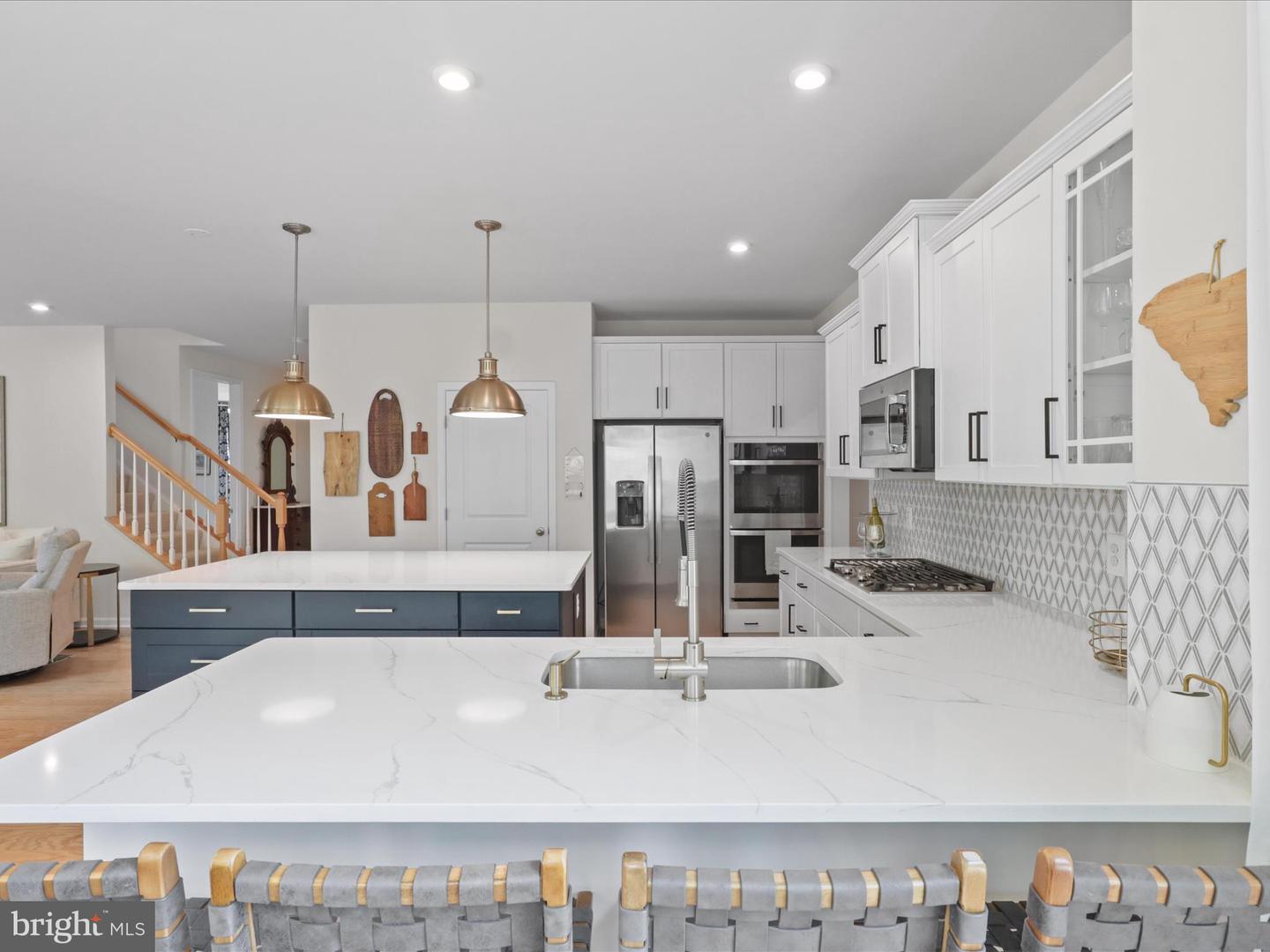 3529 SHANDOR RD, WOODBRIDGE, Virginia 22193, 5 Bedrooms Bedrooms, ,4 BathroomsBathrooms,Residential,For sale,3529 SHANDOR RD,VAPW2097618 MLS # VAPW2097618