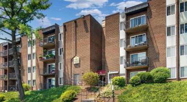 75 S REYNOLDS ST #101, ALEXANDRIA, Virginia 22304, 2 Bedrooms Bedrooms, ,2 BathroomsBathrooms,Residential,For sale,75 S REYNOLDS ST #101,VAAX2046886 MLS # VAAX2046886