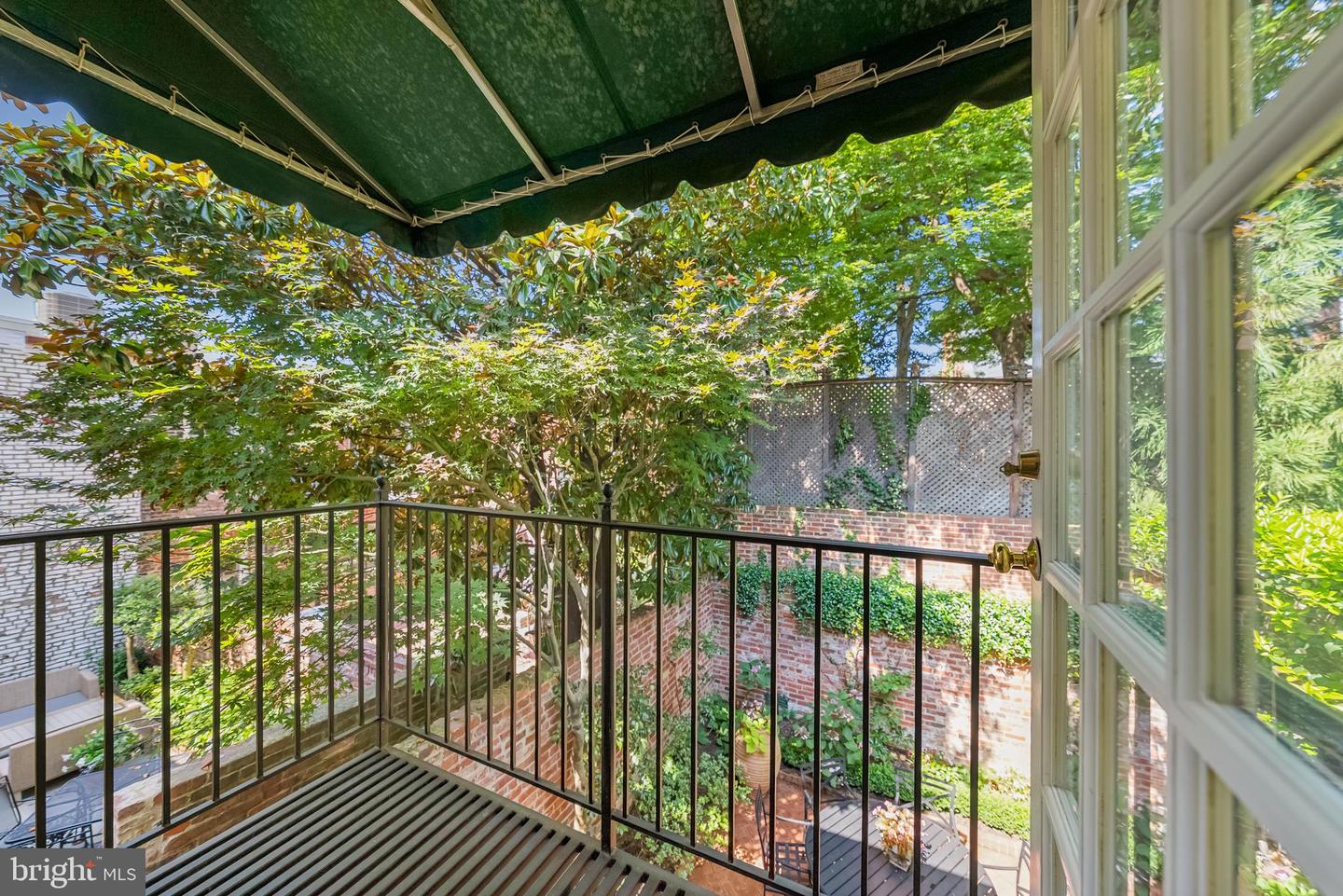 1312 27TH ST NW, WASHINGTON, District Of Columbia 20007, 2 Bedrooms Bedrooms, ,2 BathroomsBathrooms,Residential,For sale,1312 27TH ST NW,DCDC2207614 MLS # DCDC2207614