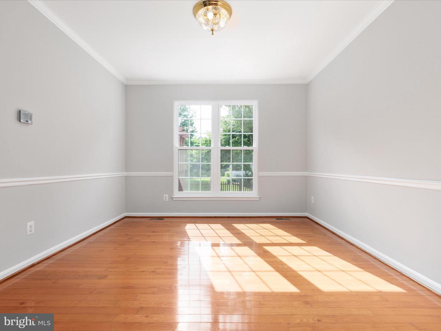 25868 FLINTONBRIDGE DR, CHANTILLY, Virginia 20152, 5 Bedrooms Bedrooms, ,3 BathroomsBathrooms,Residential,For sale,25868 FLINTONBRIDGE DR,VALO2100494 MLS # VALO2100494