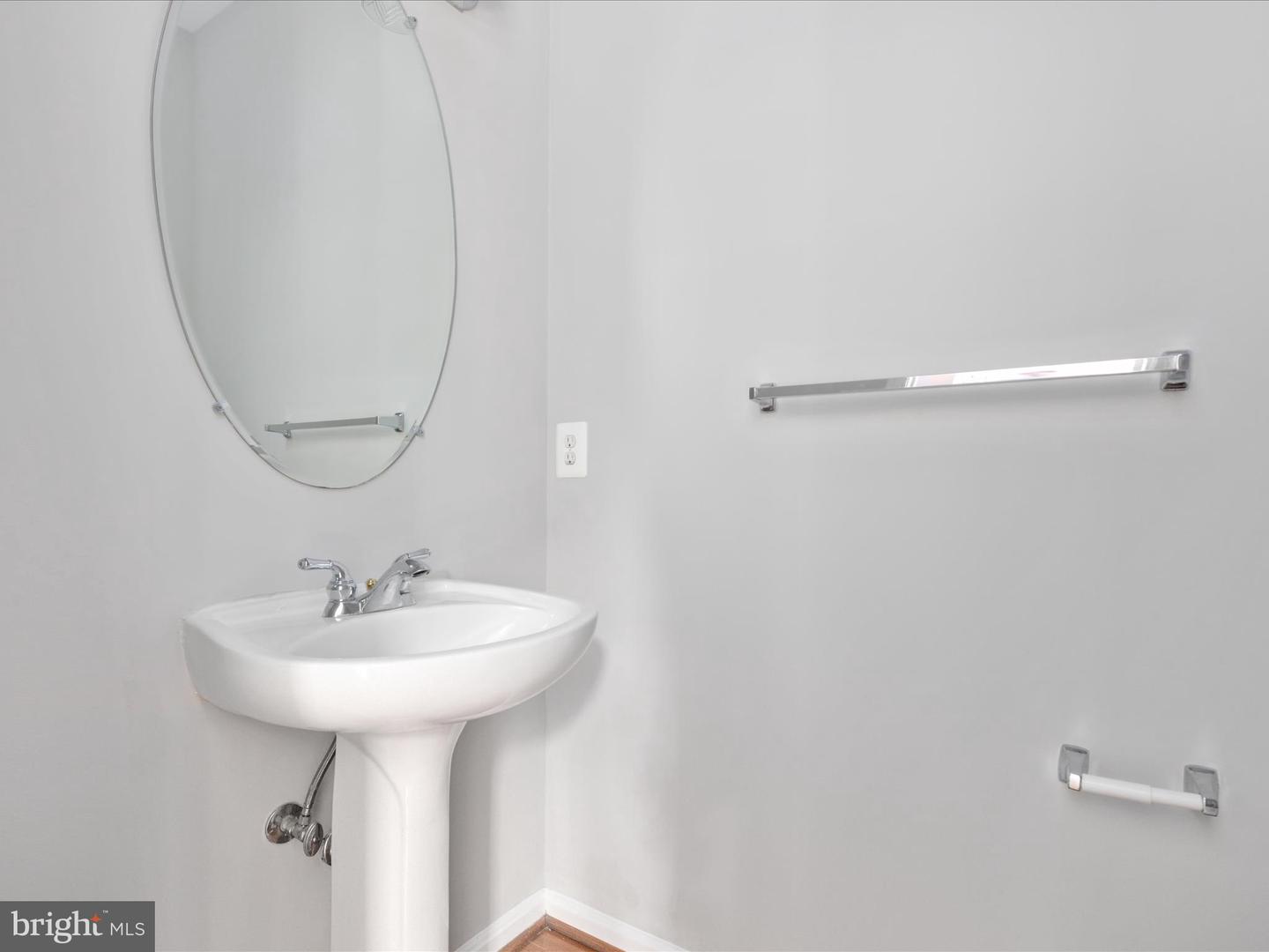 25868 FLINTONBRIDGE DR, CHANTILLY, Virginia 20152, 5 Bedrooms Bedrooms, ,3 BathroomsBathrooms,Residential,For sale,25868 FLINTONBRIDGE DR,VALO2100494 MLS # VALO2100494