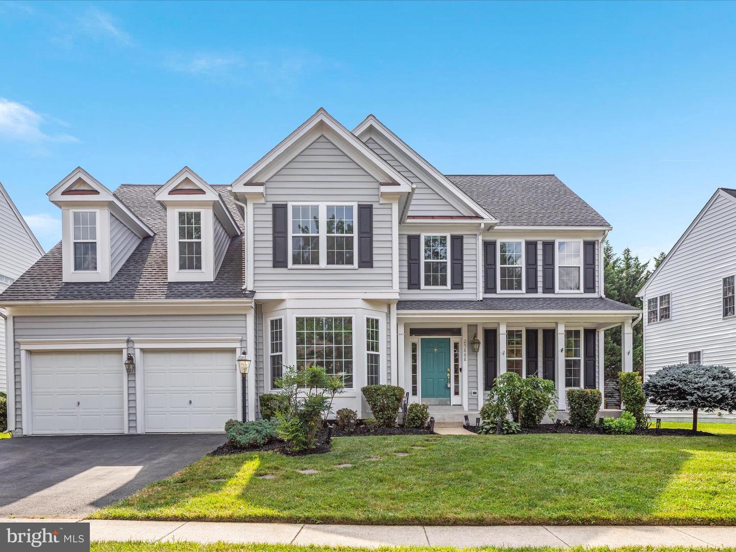 25868 FLINTONBRIDGE DR, CHANTILLY, Virginia 20152, 5 Bedrooms Bedrooms, ,3 BathroomsBathrooms,Residential,For sale,25868 FLINTONBRIDGE DR,VALO2100494 MLS # VALO2100494
