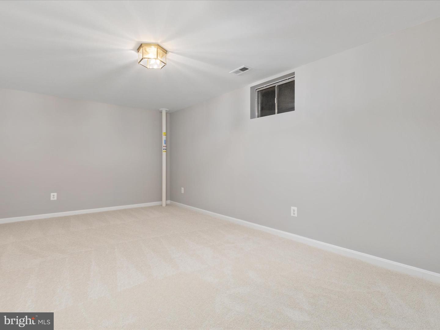 25868 FLINTONBRIDGE DR, CHANTILLY, Virginia 20152, 5 Bedrooms Bedrooms, ,3 BathroomsBathrooms,Residential,For sale,25868 FLINTONBRIDGE DR,VALO2100494 MLS # VALO2100494