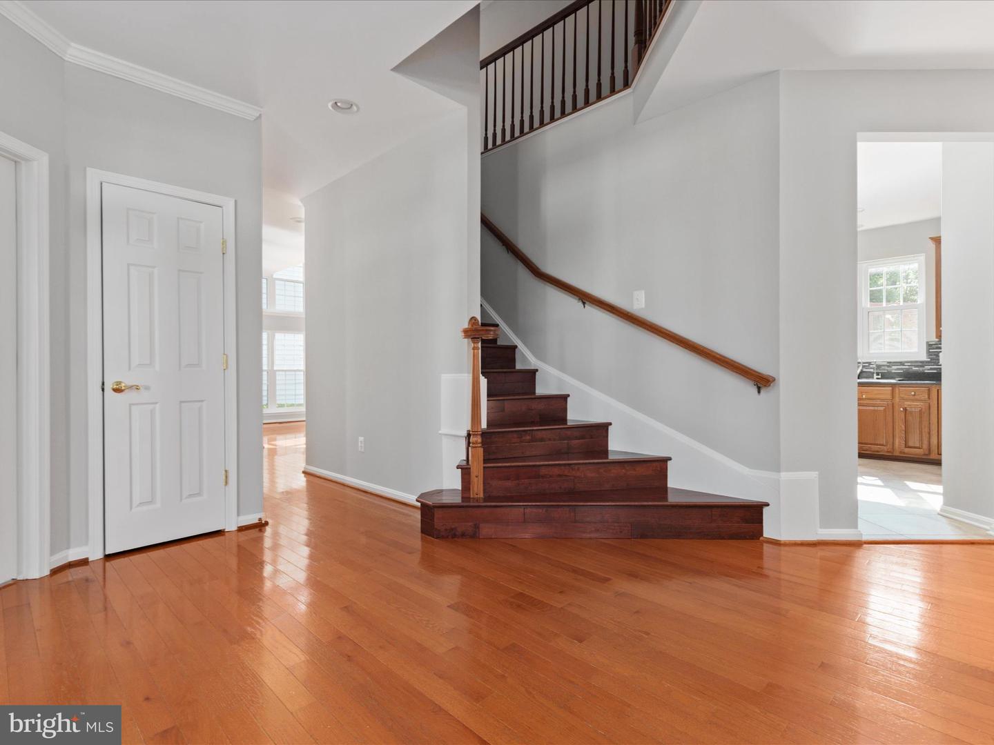 25868 FLINTONBRIDGE DR, CHANTILLY, Virginia 20152, 5 Bedrooms Bedrooms, ,3 BathroomsBathrooms,Residential,For sale,25868 FLINTONBRIDGE DR,VALO2100494 MLS # VALO2100494