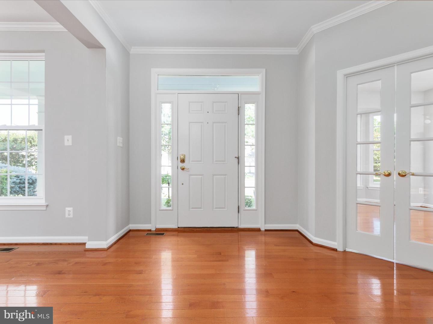 25868 FLINTONBRIDGE DR, CHANTILLY, Virginia 20152, 5 Bedrooms Bedrooms, ,3 BathroomsBathrooms,Residential,For sale,25868 FLINTONBRIDGE DR,VALO2100494 MLS # VALO2100494
