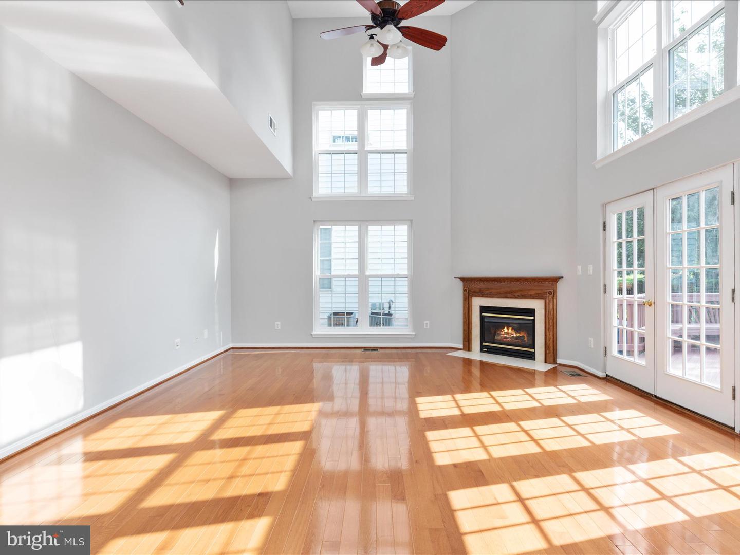 25868 FLINTONBRIDGE DR, CHANTILLY, Virginia 20152, 5 Bedrooms Bedrooms, ,3 BathroomsBathrooms,Residential,For sale,25868 FLINTONBRIDGE DR,VALO2100494 MLS # VALO2100494