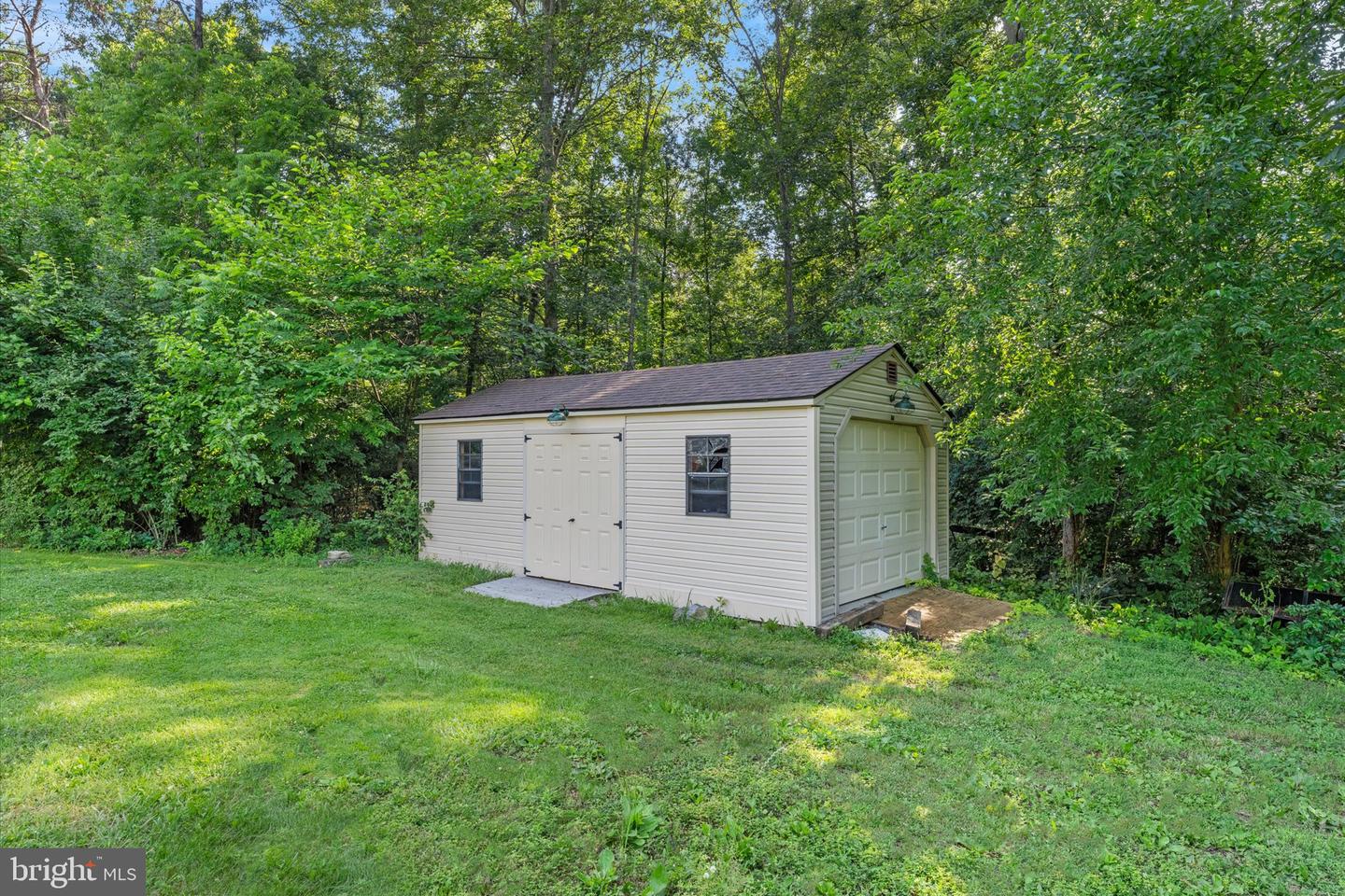 921 FISHPAW RD, BERRYVILLE, Virginia 22611, 4 Bedrooms Bedrooms, 11 Rooms Rooms,4 BathroomsBathrooms,Residential,For sale,921 FISHPAW RD,VACL2003876 MLS # VACL2003876