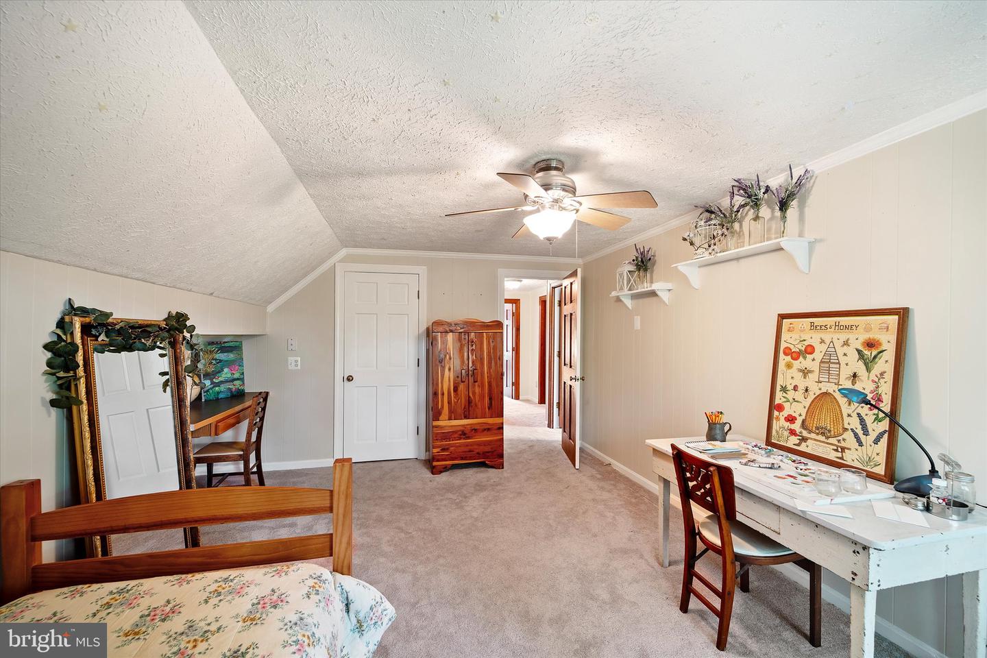 921 FISHPAW RD, BERRYVILLE, Virginia 22611, 4 Bedrooms Bedrooms, 11 Rooms Rooms,4 BathroomsBathrooms,Residential,For sale,921 FISHPAW RD,VACL2003876 MLS # VACL2003876