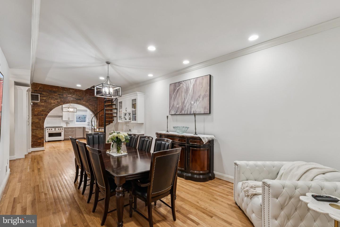 1830 13TH ST NW, WASHINGTON, District Of Columbia 20009, 5 Bedrooms Bedrooms, ,4 BathroomsBathrooms,Residential,For sale,1830 13TH ST NW,DCDC2207994 MLS # DCDC2207994