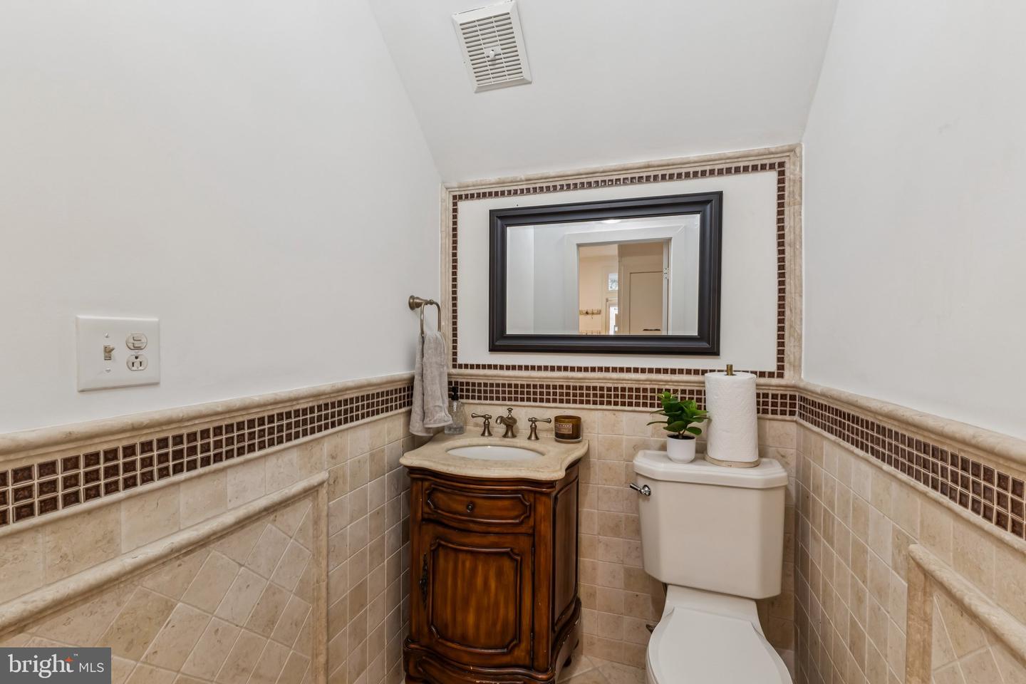 1830 13TH ST NW, WASHINGTON, District Of Columbia 20009, 5 Bedrooms Bedrooms, ,4 BathroomsBathrooms,Residential,For sale,1830 13TH ST NW,DCDC2207994 MLS # DCDC2207994