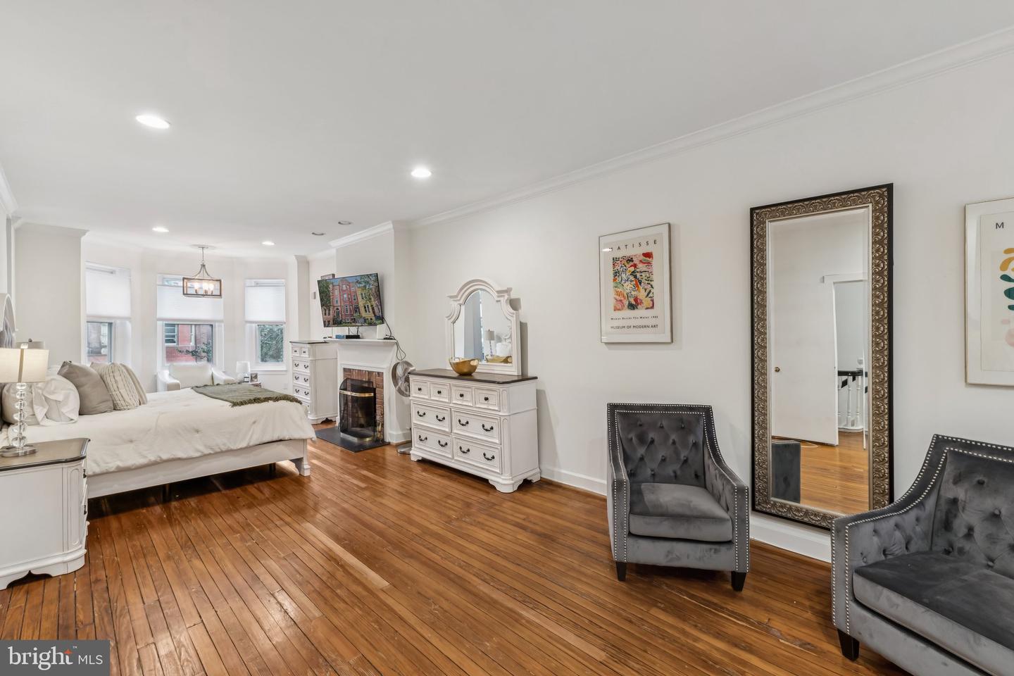 1830 13TH ST NW, WASHINGTON, District Of Columbia 20009, 5 Bedrooms Bedrooms, ,4 BathroomsBathrooms,Residential,For sale,1830 13TH ST NW,DCDC2207994 MLS # DCDC2207994