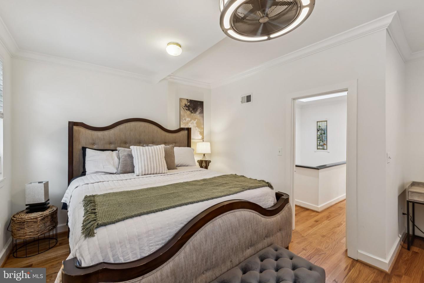 1830 13TH ST NW, WASHINGTON, District Of Columbia 20009, 5 Bedrooms Bedrooms, ,4 BathroomsBathrooms,Residential,For sale,1830 13TH ST NW,DCDC2207994 MLS # DCDC2207994
