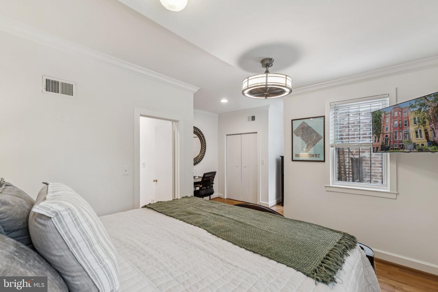1830 13TH ST NW, WASHINGTON, District Of Columbia 20009, 5 Bedrooms Bedrooms, ,4 BathroomsBathrooms,Residential,For sale,1830 13TH ST NW,DCDC2207994 MLS # DCDC2207994