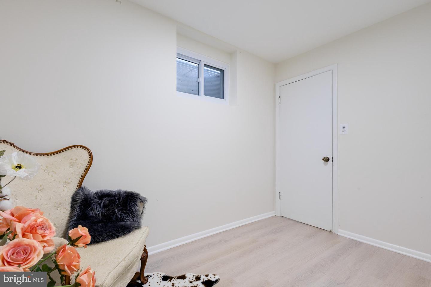 7053 LEEWOOD FOREST DR, SPRINGFIELD, Virginia 22151, 3 Bedrooms Bedrooms, ,3 BathroomsBathrooms,Residential,For sale,7053 LEEWOOD FOREST DR,VAFX2252332 MLS # VAFX2252332