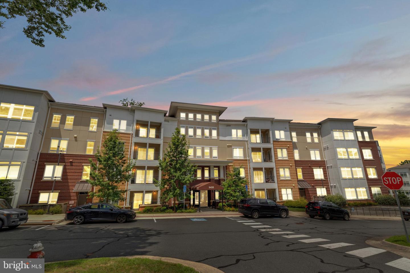 9450 SILVER KING CT #204, FAIRFAX, Virginia 22031, 1 Bedroom Bedrooms, ,1 BathroomBathrooms,Residential,For sale,9450 SILVER KING CT #204,VAFC2006538 MLS # VAFC2006538