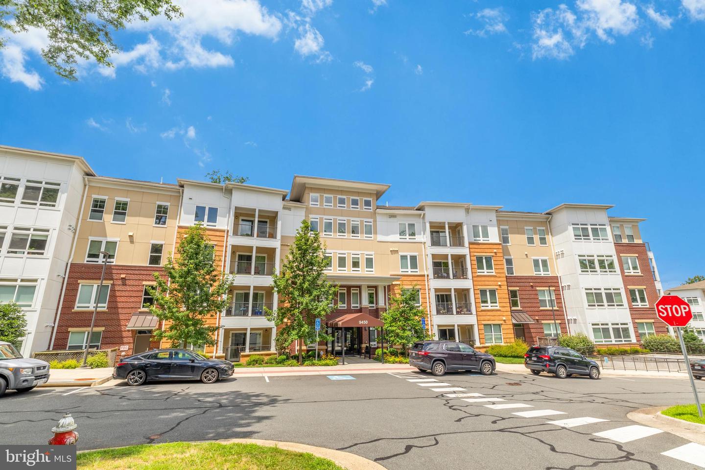 9450 SILVER KING CT #204, FAIRFAX, Virginia 22031, 1 Bedroom Bedrooms, ,1 BathroomBathrooms,Residential,For sale,9450 SILVER KING CT #204,VAFC2006538 MLS # VAFC2006538