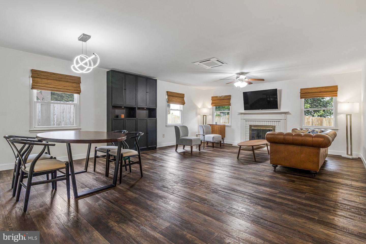 4306 MYSTIC WAY, FAIRFAX, Virginia 22033, 4 Bedrooms Bedrooms, ,2 BathroomsBathrooms,Residential,For sale,4306 MYSTIC WAY,VAFX2252472 MLS # VAFX2252472