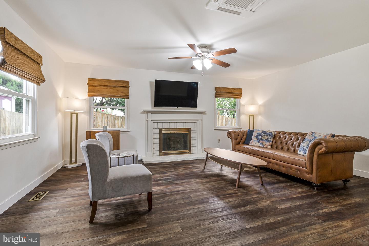 4306 MYSTIC WAY, FAIRFAX, Virginia 22033, 4 Bedrooms Bedrooms, ,2 BathroomsBathrooms,Residential,For sale,4306 MYSTIC WAY,VAFX2252472 MLS # VAFX2252472
