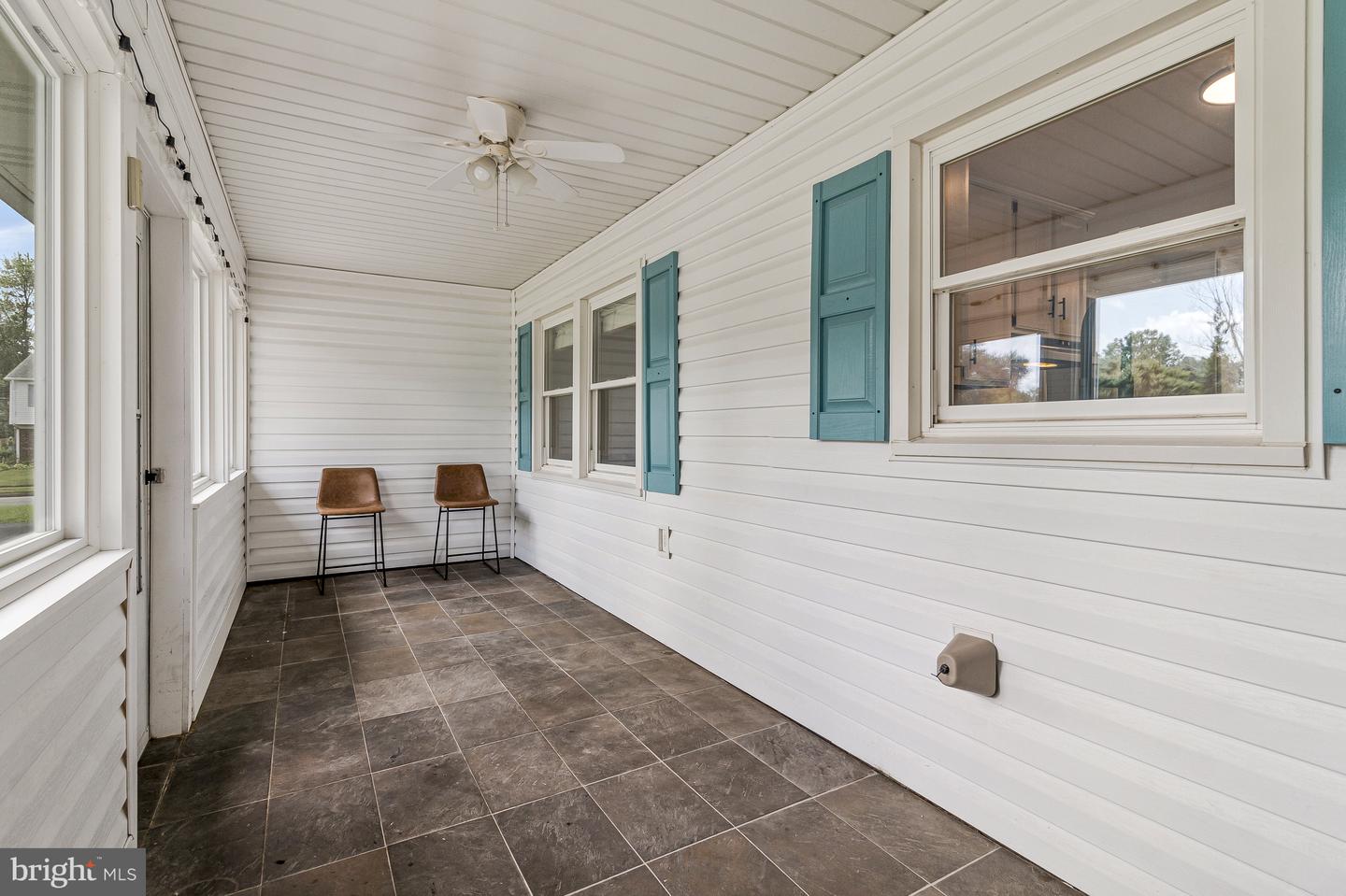 4306 MYSTIC WAY, FAIRFAX, Virginia 22033, 4 Bedrooms Bedrooms, ,2 BathroomsBathrooms,Residential,For sale,4306 MYSTIC WAY,VAFX2252472 MLS # VAFX2252472