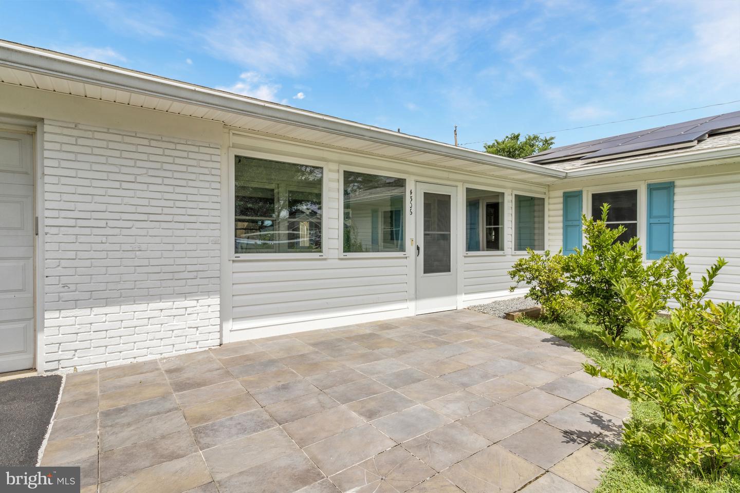 4306 MYSTIC WAY, FAIRFAX, Virginia 22033, 4 Bedrooms Bedrooms, ,2 BathroomsBathrooms,Residential,For sale,4306 MYSTIC WAY,VAFX2252472 MLS # VAFX2252472
