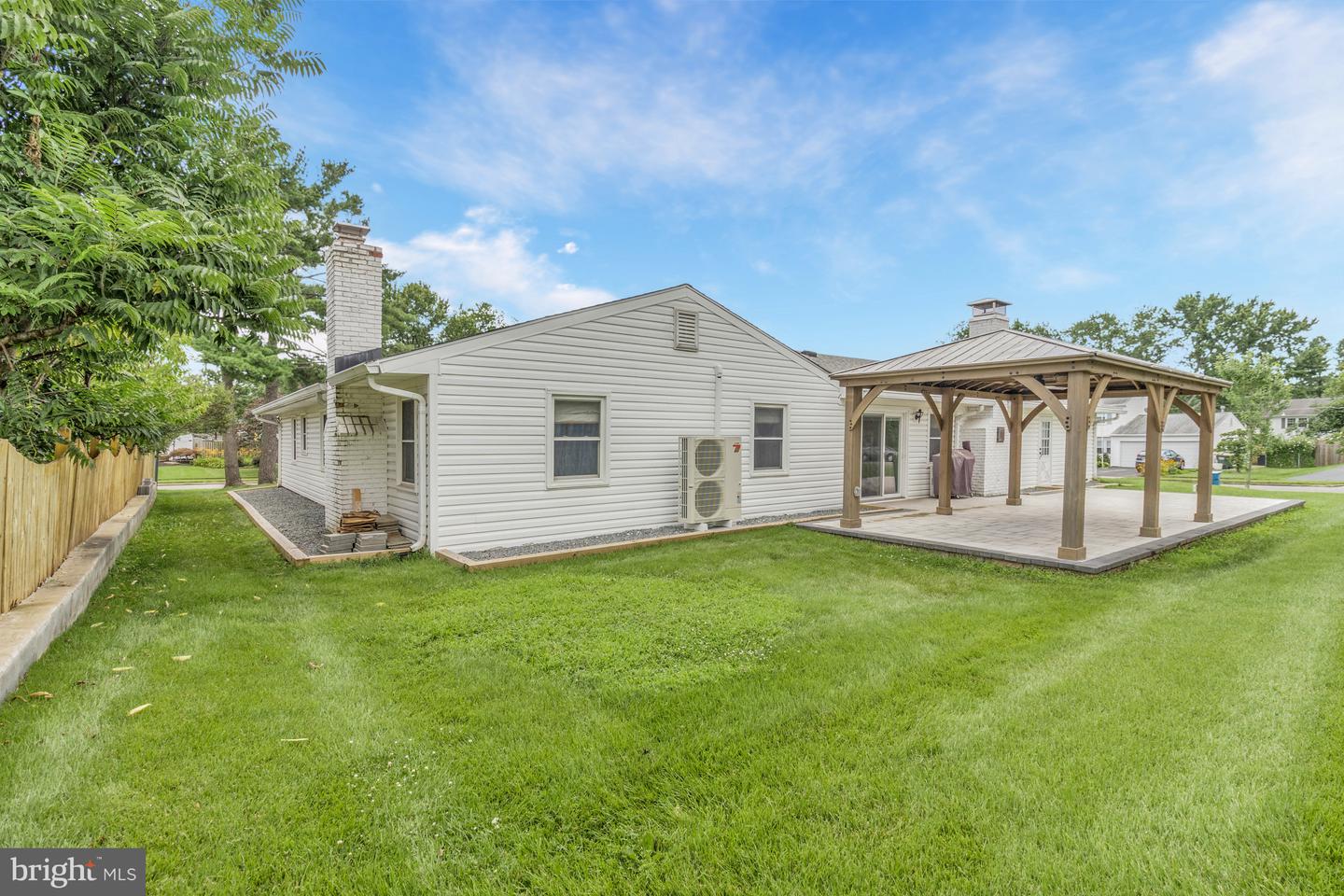 4306 MYSTIC WAY, FAIRFAX, Virginia 22033, 4 Bedrooms Bedrooms, ,2 BathroomsBathrooms,Residential,For sale,4306 MYSTIC WAY,VAFX2252472 MLS # VAFX2252472
