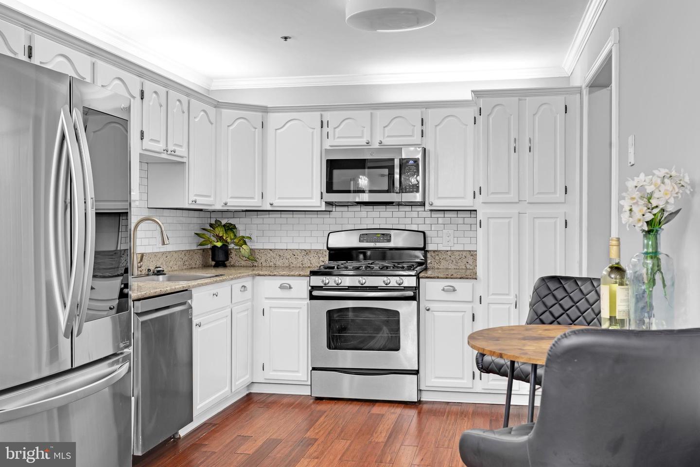 11816 ROCKAWAY LN #26, FAIRFAX, Virginia 22030, 4 Bedrooms Bedrooms, ,2 BathroomsBathrooms,Residential,For sale,11816 ROCKAWAY LN #26,VAFX2252558 MLS # VAFX2252558
