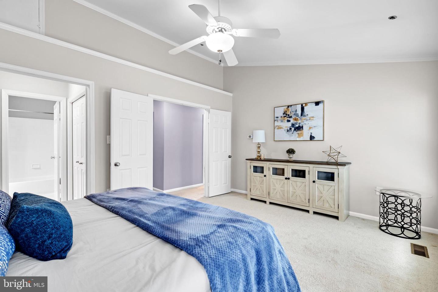 11816 ROCKAWAY LN #26, FAIRFAX, Virginia 22030, 4 Bedrooms Bedrooms, ,2 BathroomsBathrooms,Residential,For sale,11816 ROCKAWAY LN #26,VAFX2252558 MLS # VAFX2252558