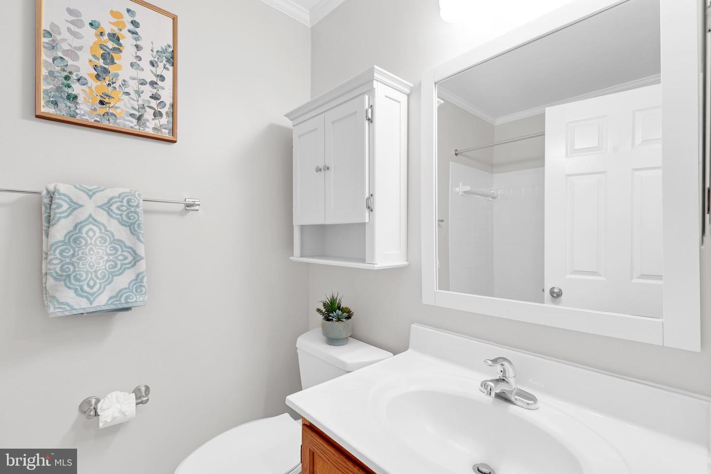 11816 ROCKAWAY LN #26, FAIRFAX, Virginia 22030, 4 Bedrooms Bedrooms, ,2 BathroomsBathrooms,Residential,For sale,11816 ROCKAWAY LN #26,VAFX2252558 MLS # VAFX2252558