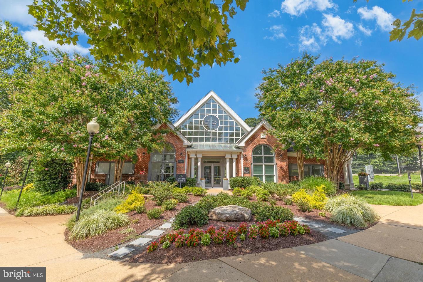 11816 ROCKAWAY LN #26, FAIRFAX, Virginia 22030, 4 Bedrooms Bedrooms, ,2 BathroomsBathrooms,Residential,For sale,11816 ROCKAWAY LN #26,VAFX2252558 MLS # VAFX2252558