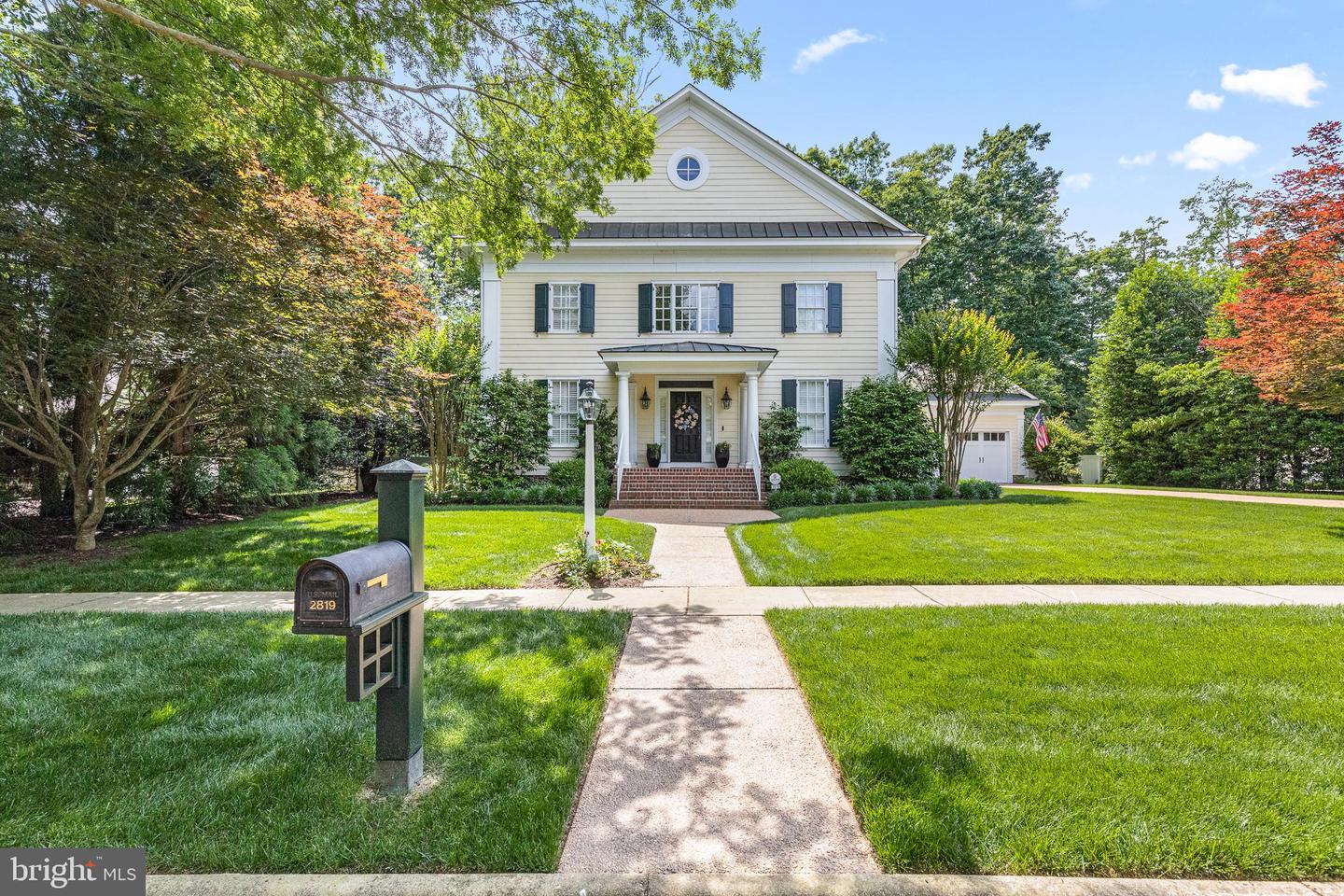 2819 LIVE OAK LN, MIDLOTHIAN, Virginia 23113, 4 Bedrooms Bedrooms, 8 Rooms Rooms,3 BathroomsBathrooms,Residential,For sale,2819 LIVE OAK LN,VACF2001214 MLS # VACF2001214