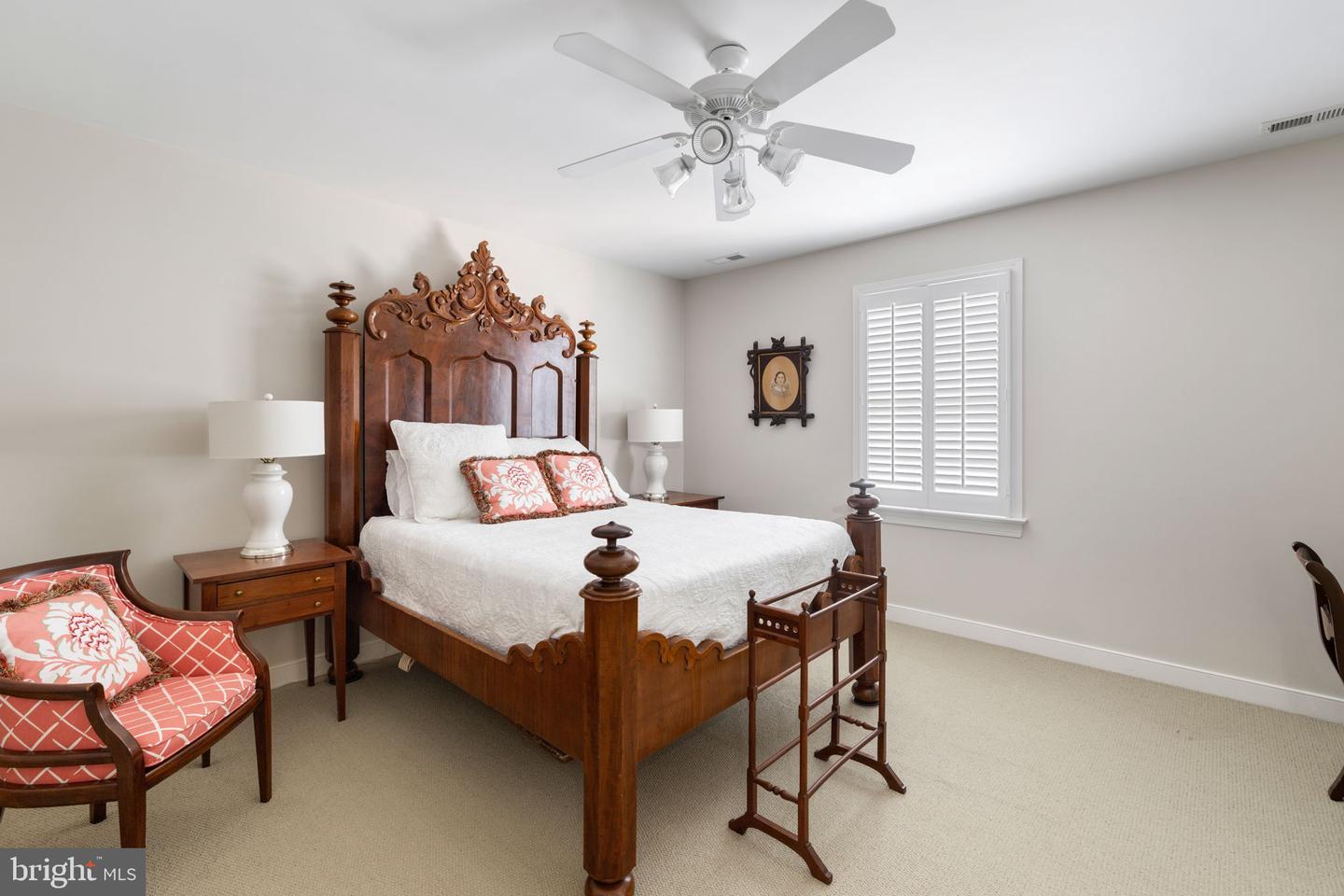 2819 LIVE OAK LN, MIDLOTHIAN, Virginia 23113, 4 Bedrooms Bedrooms, 8 Rooms Rooms,3 BathroomsBathrooms,Residential,For sale,2819 LIVE OAK LN,VACF2001214 MLS # VACF2001214